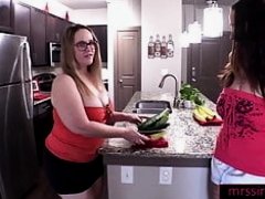 Big Ass Housewives Demonstrate Alternative Use of Veggies